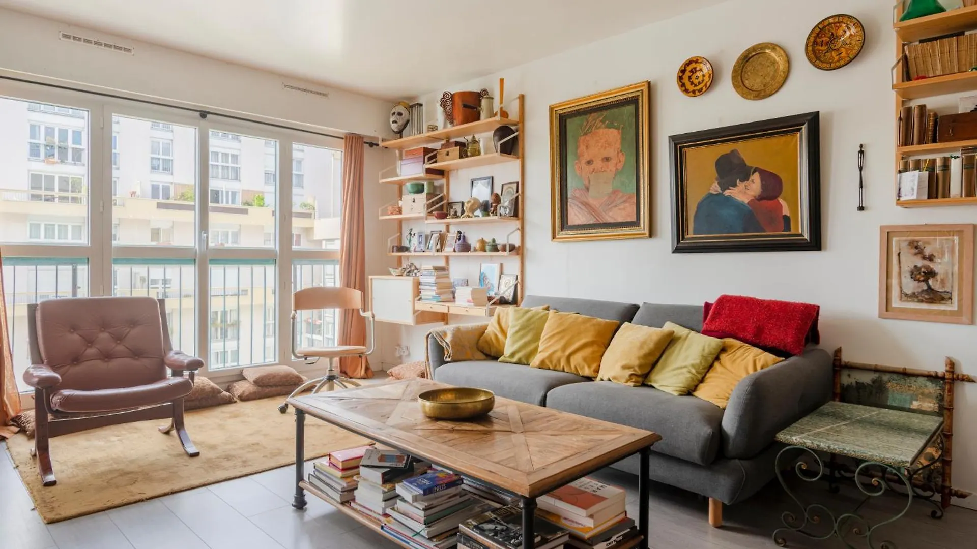 Paris Rebeval Residence